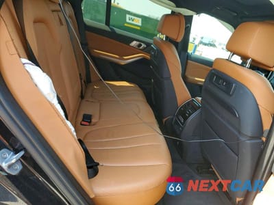 Zdjęcie 11 z 13 samochodu: 2019 BMW X5 XDRIVE40I VIN:5UXCR6C53KLL05408 - miniatura
