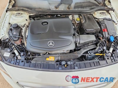 Zdjęcie 11 z 12 samochodu: 2017 MERCEDES-BENZ GLA 250 VIN:WDCTG4EB9HJ336062 - miniatura