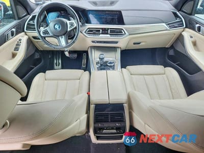 Zdjęcie 8 z 12 samochodu: 2022 BMW X5 XDRIVE45E VIN:5UXTA6C00N9N38160 - miniatura