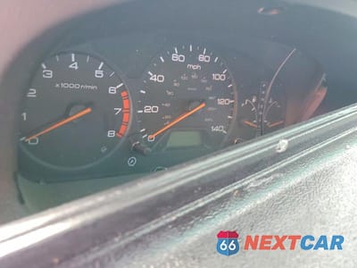 Zdjęcie 9 z 14 samochodu: 2004 HONDA ODYSSEY EXL VIN:5FNRL18024B039785 - miniatura