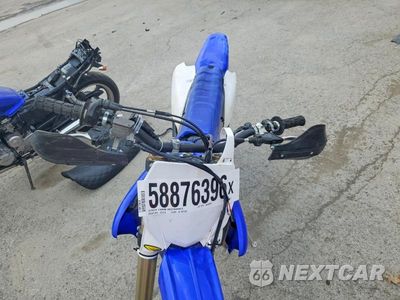 Piąte zdjęcie samochodu w środku: 2023 YAMAHA YZ450 FX VIN:JYACJ30C5PA003272 - miniatura