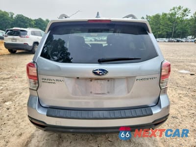Zdjęcie 6 z 12 samochodu: 2017 SUBARU FORESTER 2.5I TOURING VIN:JF2SJAWC4HH556470 - miniatura