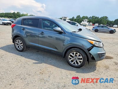 Czwarte zdjęcie samochodu z boku: 2015 KIA SPORTAGE LX VIN:KNDPB3AC2F7697531 - miniatura
