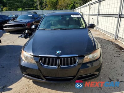 Piąte zdjęcie samochodu w środku: 2008 BMW 328 I SULEV VIN:WBAVC53548F008271 - miniatura