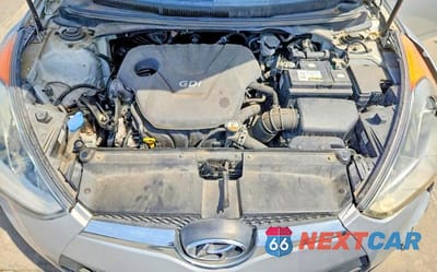 Zdjęcie 11 z 13 samochodu: 2015 HYUNDAI VELOSTER BASE VIN:KMHTC6AD0FU241921 - miniatura