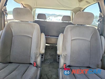 Zdjęcie 10 z 13 samochodu: 2001 CHRYSLER TOWN & COUNTRY LX VIN:2C4GP44301R253039 - miniatura