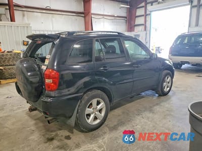 Trzecie zdjęcie samochodu z tyłu: 2005 TOYOTA RAV4 BASE VIN:JTEHD20V650050726 - miniatura