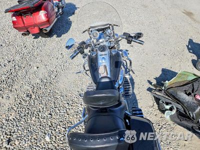 Zdjęcie 6 z 9 samochodu: 2017 HARLEY-DAVIDSON FLHR ROAD KING VIN:1HD1FBC19HB695984 - miniatura