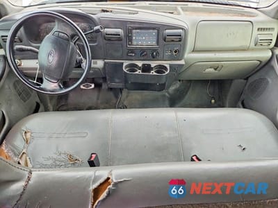 Zdjęcie 8 z 12 samochodu: 2006 FORD F250 SUPER DUTY VIN:1FTSX21566ED35592 - miniatura