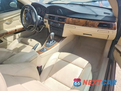 Zdjęcie 8 z 13 samochodu: 2008 BMW 335 XI VIN:WBAWC73548E066824 - miniatura