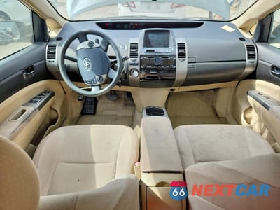 Zdjęcie 8 z 12 samochodu: 2004 TOYOTA PRIUS BASE VIN:JTDKB22U440109243 - miniatura