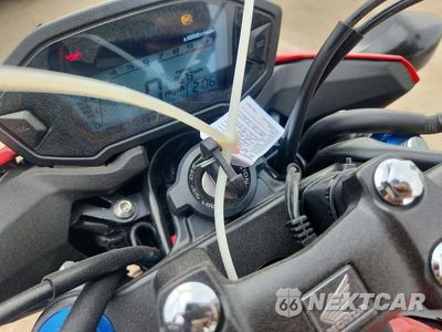 Zdjęcie 8 z 10 samochodu: 2017 HONDA CB500 FA - ABS VIN:MLHPC4508H5400048 - miniatura