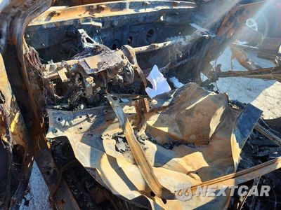 Zdjęcie 8 z 11 samochodu: 2024 HYUNDAI TUCSON LIMITED VIN:5NMJECDE3RH353407 - miniatura