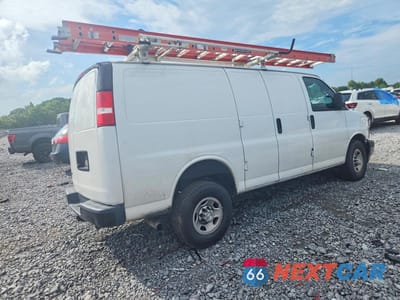 Trzecie zdjęcie samochodu z tyłu: 2021 CHEVROLET EXPRESS G2500 DELIVERY VAN VIN:1GCWGAFP4M1305680 - miniatura