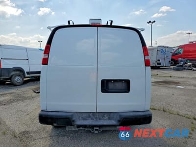 Zdjęcie 6 z 14 samochodu: 2025 GMC SAVANA G2500 VIN:1GTW7AFP8S1197402 - miniatura