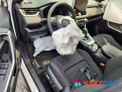 Zdjęcie 8 z 13 samochodu: 2024 TOYOTA RAV4 PRIME SE VIN:JTMAB3FVXRD234445 - miniatura