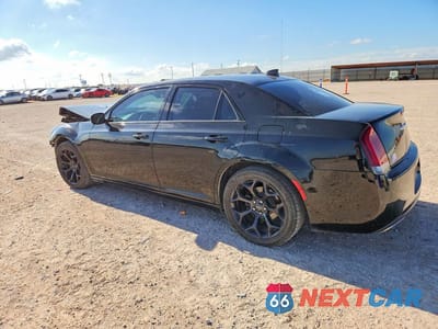 Drugie zdjęcie samochodu z przodu: 2019 CHRYSLER 300 TOURING VIN:2C3CCAAGXKH738767 - miniatura