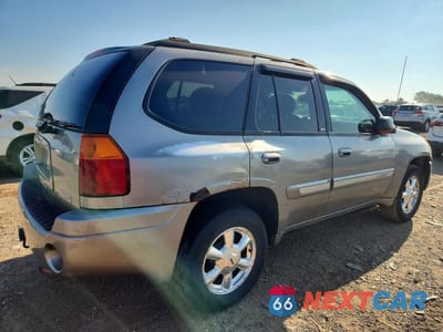Trzecie zdjęcie samochodu z tyłu: 2005 GMC ENVOY VIN:1GKDT13S352198519 - miniatura
