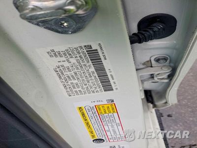 Zdjęcie 12 z 12 samochodu: 2025 HONDA CIVIC SI VIN:2HGFE1E50SH477890 - miniatura