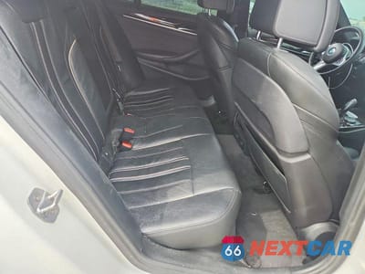 Zdjęcie 10 z 12 samochodu: 2017 BMW 540 XI VIN:WBAJE7C37HG887813 - miniatura