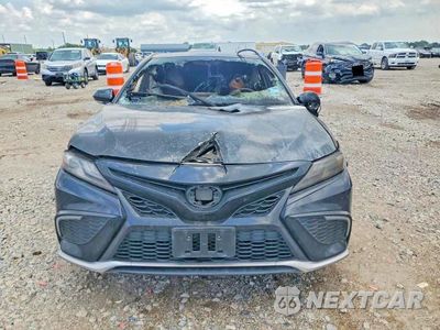 Piąte zdjęcie samochodu w środku: 2022 TOYOTA CAMRY XSE VIN:4T1K31AK9NU586425 - miniatura