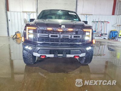 Piąte zdjęcie samochodu w środku: 2023 FORD F150 RAPTOR VIN:1FTFW1RG0PFB42466 - miniatura
