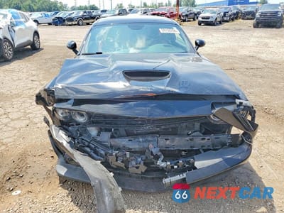 Piąte zdjęcie samochodu w środku: 2019 DODGE CHALLENGER R/T VIN:2C3CDZBT4KH708767 - miniatura