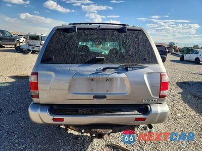 Zdjęcie 6 z 13 samochodu: 2001 NISSAN PATHFINDER SE VIN:JN8DR09Y01W580708 - miniatura
