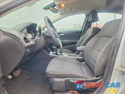 Zdjęcie 7 z 13 samochodu: 2017 CHEVROLET CRUZE LS VIN:1G1BC5SM0H7229870 - miniatura