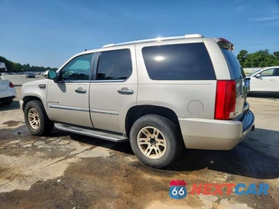 Drugie zdjęcie samochodu z przodu: 2009 CADILLAC ESCALADE LUXURY VIN:1GYFC23259R191301 - miniatura