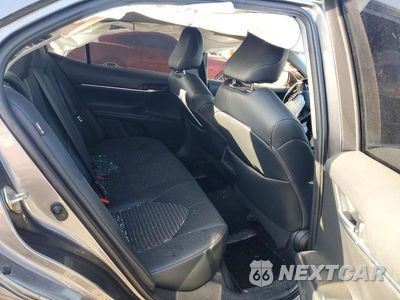 Zdjęcie 10 z 13 samochodu: 2020 TOYOTA CAMRY SE VIN:4T1G11AKXLU304317 - miniatura