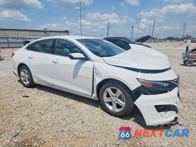 Czwarte zdjęcie samochodu z boku: 2024 CHEVROLET MALIBU LS VIN:1G1ZC5ST0RF201287 - miniatura
