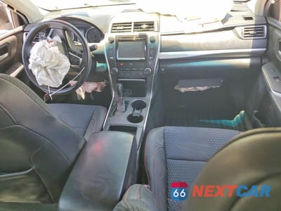 Zdjęcie 8 z 13 samochodu: 2015 TOYOTA CAMRY SE VIN:4T1BF1FKXFU477411 - miniatura