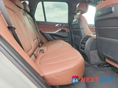 Zdjęcie 11 z 13 samochodu: 2025 BMW X5 XDRIVE50E VIN:5UX43EU06S9X96024 - miniatura