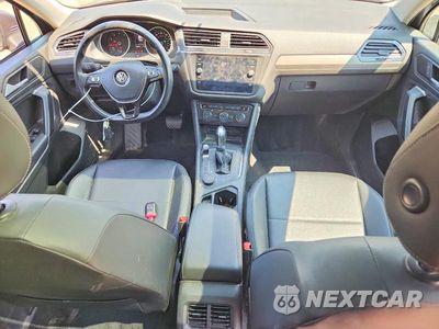 Zdjęcie 8 z 12 samochodu: 2019 VOLKSWAGEN TIGUAN SE VIN:3VV2B7AX1KM172286 - miniatura