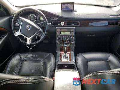 Zdjęcie 8 z 12 samochodu: 2011 VOLVO XC70 T6 VIN:YV4902BZ5B1099066 - miniatura