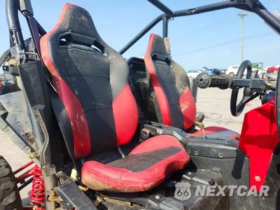 Zdjęcie 10 z 12 samochodu: 2020 HONDA SXS1000 S2R VIN:1HFVE0542L4100462 - miniatura