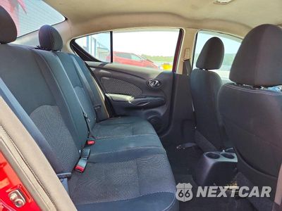 Zdjęcie 10 z 12 samochodu: 2014 NISSAN VERSA 1.6 S VIN:3N1CN7AP4EL822347 - miniatura