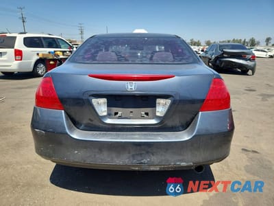 Zdjęcie 6 z 12 samochodu: 2006 HONDA ACCORD LX VIN:1HGCM56456A046341 - miniatura