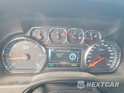 Zdjęcie 9 z 13 samochodu: 2018 CHEVROLET SUBURBAN K1500 LT VIN:1GNSKHKC7JR370181 - miniatura