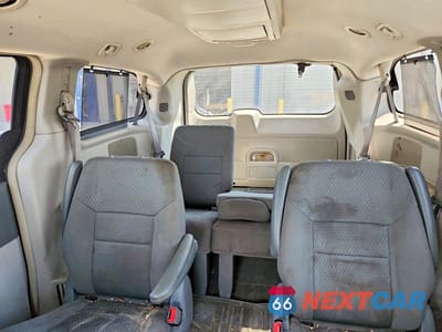 Zdjęcie 10 z 13 samochodu: 2010 DODGE GRAND CARAVAN SXT VIN:2D4RN5D11AR406291 - miniatura