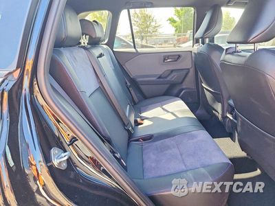 Zdjęcie 11 z 13 samochodu: 2026 TOYOTA RAV4 PLUG-IN HYBRID XSE VIN:JTM7ERAV4TJ007966 - miniatura