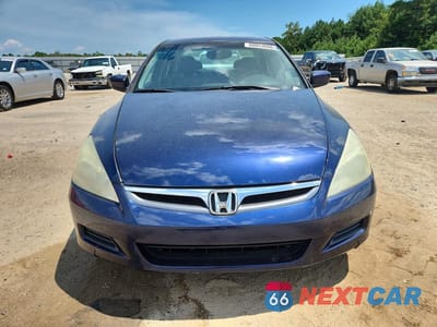 Piąte zdjęcie samochodu w środku: 2007 HONDA ACCORD EX VIN:1HGCM56727A089403 - miniatura
