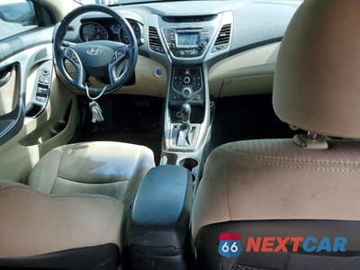 Zdjęcie 8 z 12 samochodu: 2016 HYUNDAI ELANTRA VALUE EDITION VIN:5NPDH4AE6GH687283 - miniatura