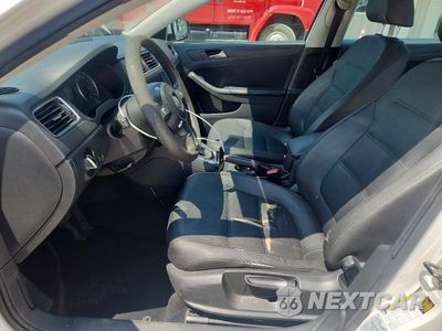 Zdjęcie 7 z 12 samochodu: 2012 VOLKSWAGEN JETTA SE VIN:3VWDX7AJ7CM403047 - miniatura