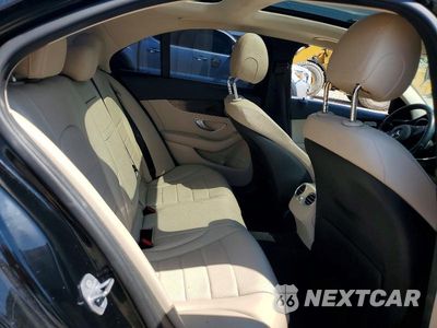 Zdjęcie 10 z 12 samochodu: 2017 MERCEDES-BENZ C 300 4MATIC VIN:55SWF4KB3HU226429 - miniatura