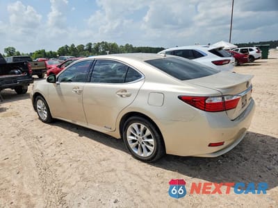 Drugie zdjęcie samochodu z przodu: 2013 LEXUS ES 300H VIN:JTHBW1GG7D2008248 - miniatura