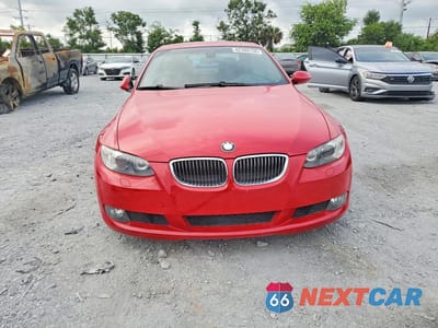 Piąte zdjęcie samochodu w środku: 2009 BMW 328 I VIN:WBAWL13529PX24773 - miniatura