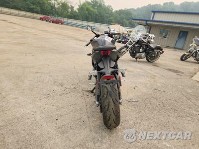 Czwarte zdjęcie samochodu z boku: 2025 TRIUMPH MOTORCYCLE DAYTONA 660 VIN:SMTL23UF4STBU2316 - miniatura