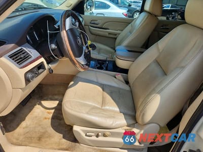 Zdjęcie 7 z 13 samochodu: 2007 CADILLAC ESCALADE LUXURY VIN:1GYFK63877R355000 - miniatura